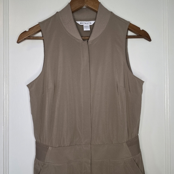 Athleta Brooklyn Utility Romper – Size 4 – Dark Ecru - Picture 2 of 7